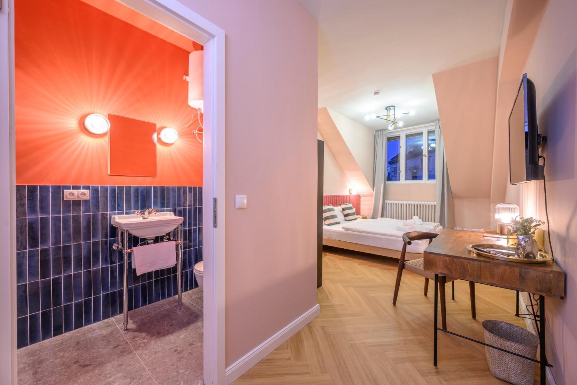Palais Palffy Suits Vienna Exterior photo